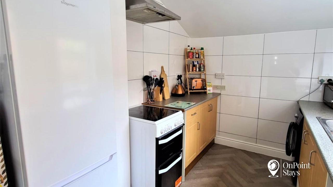 Lovely Spacious 5 Bedroom Home Near Chester City Centre Екстериор снимка
