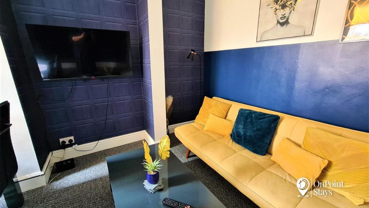 Lovely Spacious 5 Bedroom Home Near Chester City Centre Екстериор снимка